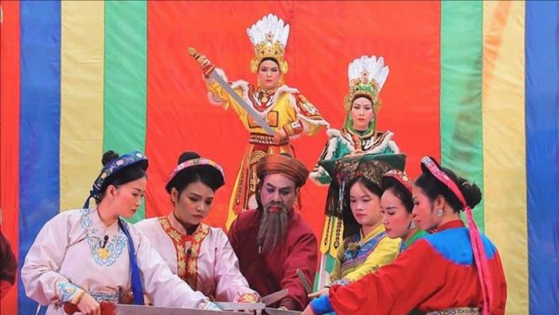 Hai Bà Trưng tuẫn tiết tại sông Hát thể hiện khí phách anh hùng trong câu chuyện hai bà trưng lớp 3